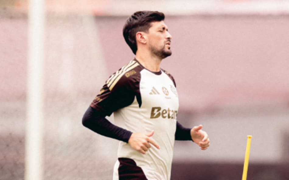 Arrascaeta em treino do Flamengo (Foto: Adriano Fontes/Flamengo)