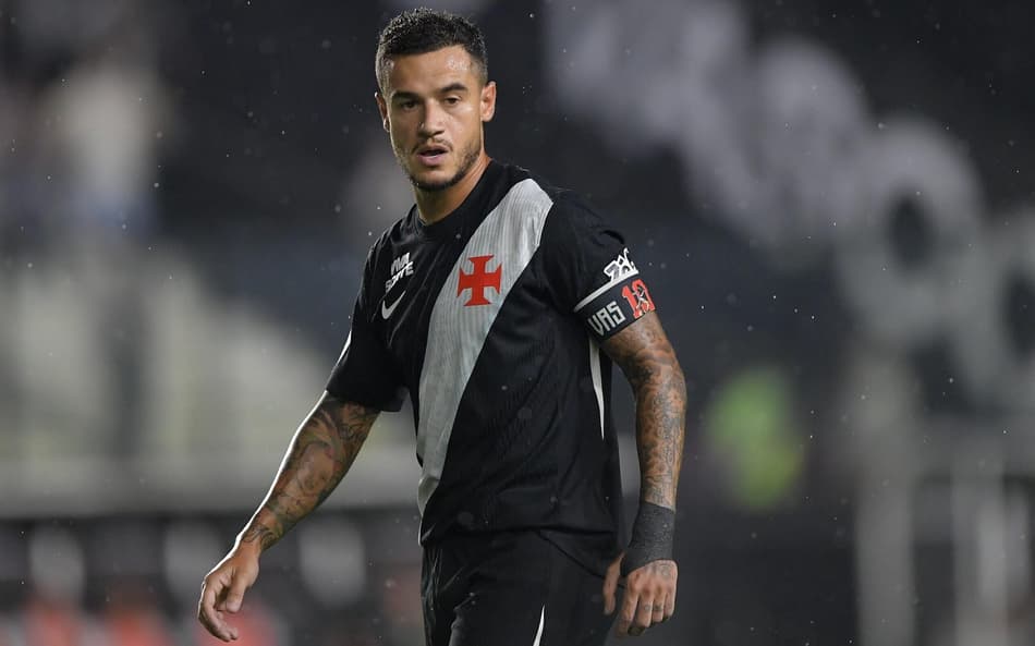 Coutinho jogador do Vasco durante partida contra o Chapecoense