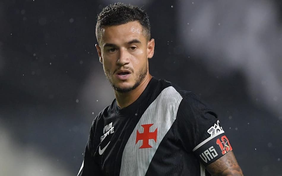 Coutinho jogador do Vasco durante partida contra o Chapecoense