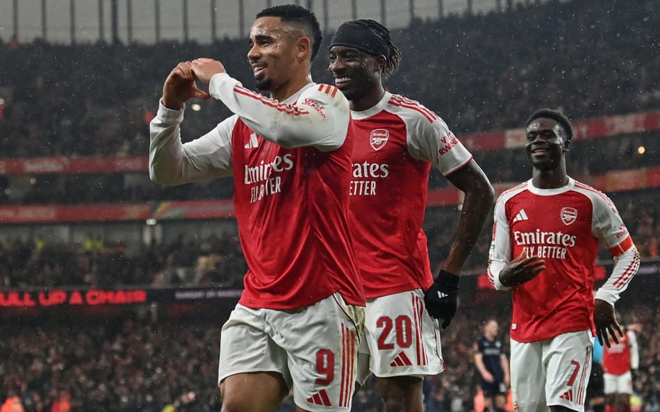 Gabriel Jesus comemora gol marcado pelo Arsenal contra o Wigan, pela FA Cup