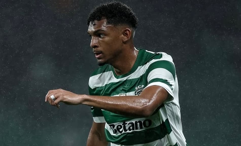 Luís Guilherme em ação pelo Sporting (Foto: Divulgação Sporting)