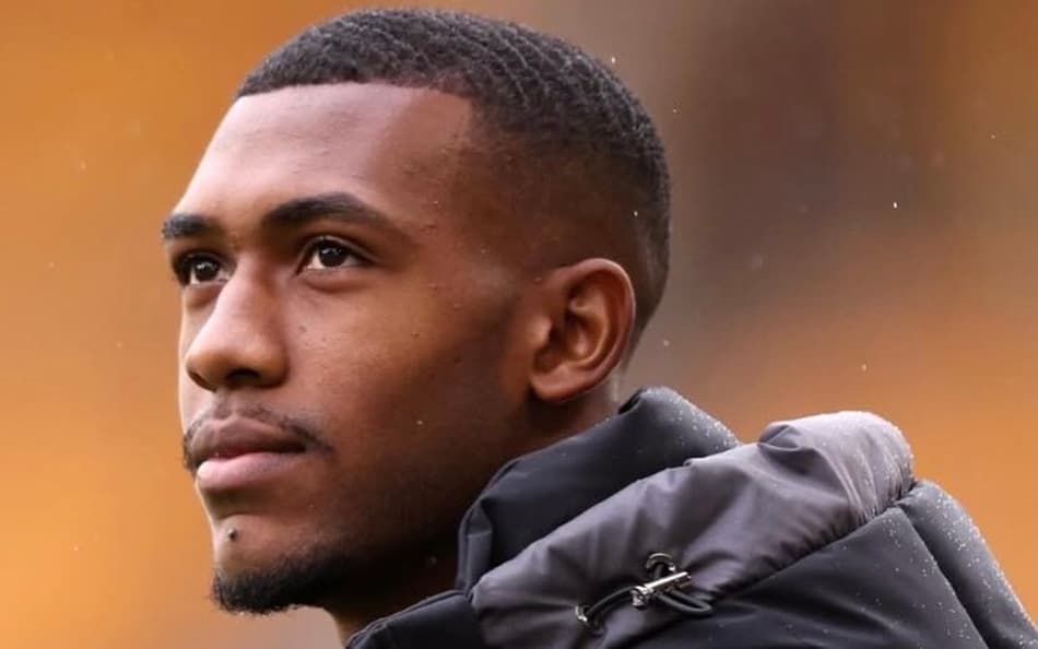 Rayan antes do jogo contra o Bornemouth (Foto: Reprodução Instagram)