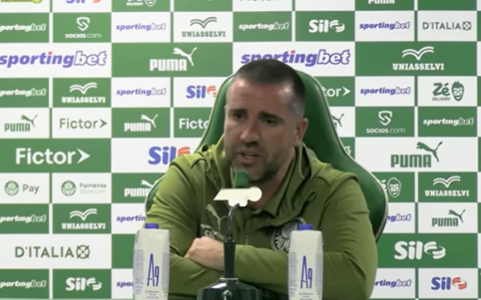 João Martins, auxiliar de Abel Ferreira