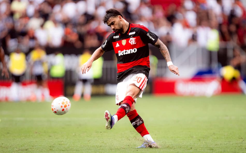 Lucas Paquetá em sua reestreia pelo Flamengo na Supercopa Rei (Foto: Adriano Fontes / Flamengo)