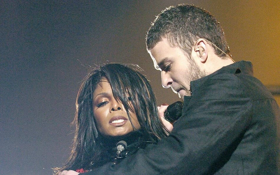 Justin Timberlake e Janet Jackson protagonizaram polêmica no Super Bowl XXXVIII, em 2004 (Foto: EFE/Rhona Wise)