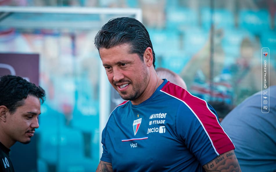 Thiago Carpini, técnico do Fortaleza (Foto: Leonardo Moreira/Fortaleza EC)