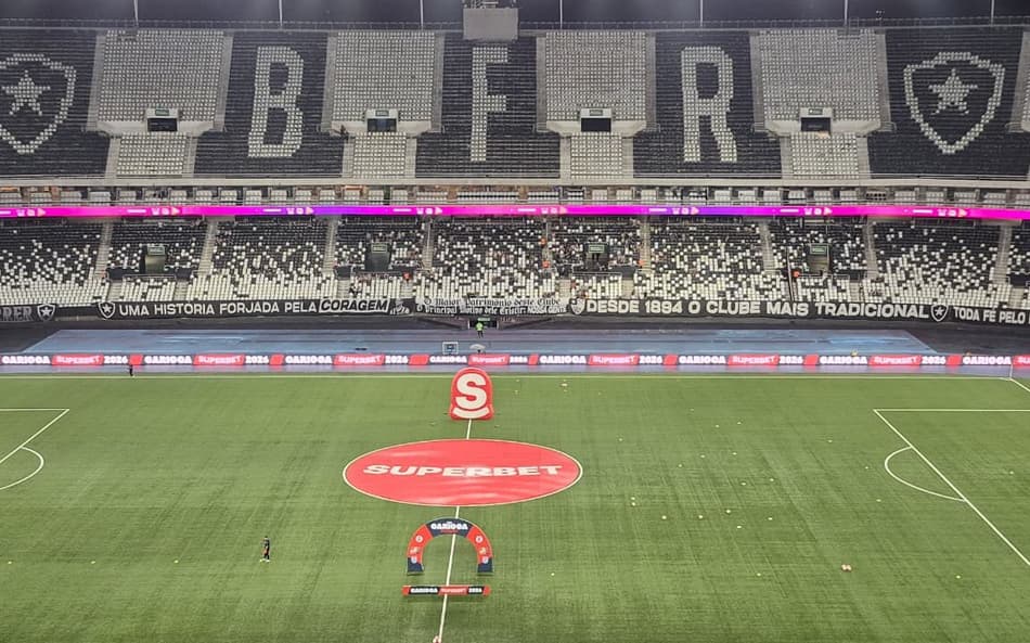Estádio Nilton Santos é a casa do Botafogo (Foto: Leonardo Bessa/Lance!)