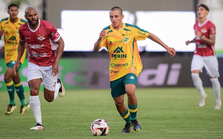 Germano em ação pelo Monte Roraima (Foto: Divulgação)