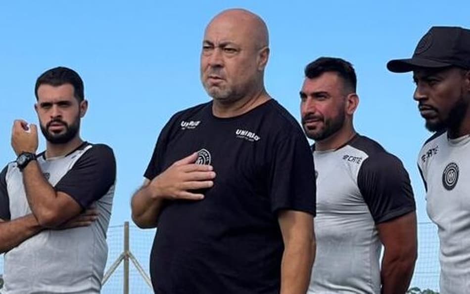 Arílson é o novo treinador do Monsoon FC(Foto: Divulgação)
