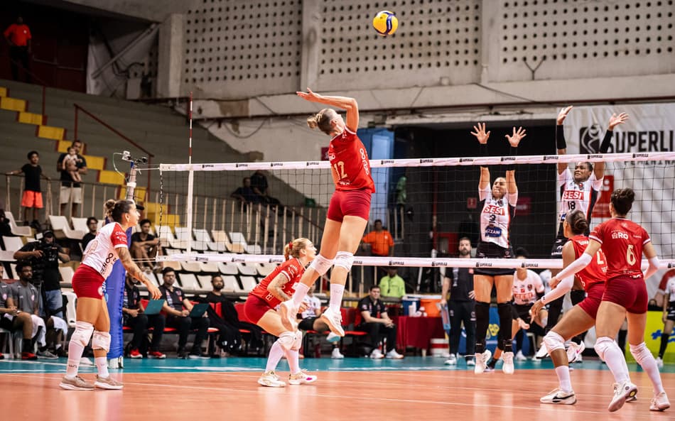 Tijuca x Sesi Bauru no returno da Superliga Feminina 25/26 (Foto: Thiago Mendes)