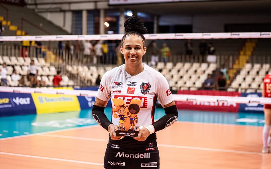 Bruna, oposta do Sesi Bauru (Foto: Thiago Mendes)