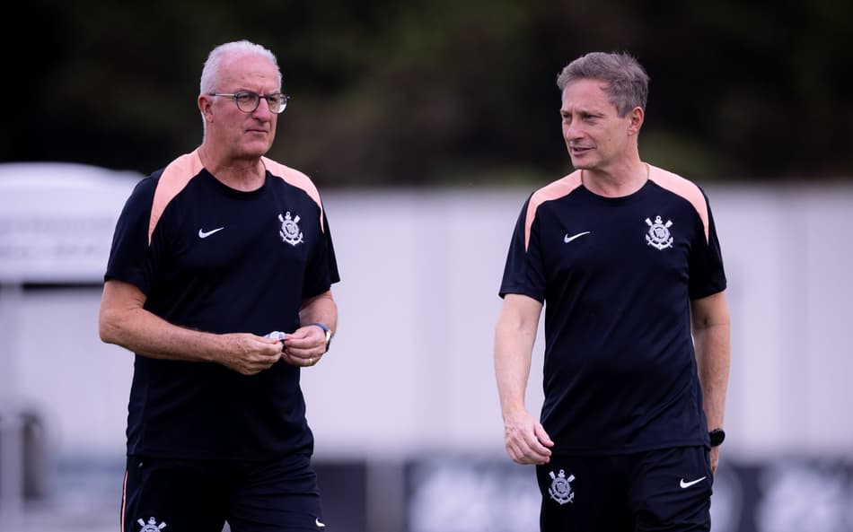 Dorival Jr. deve seguir poupando jogadores para sequência da temporada (Foto: Rodrigo Coca/Agência Corinthians)