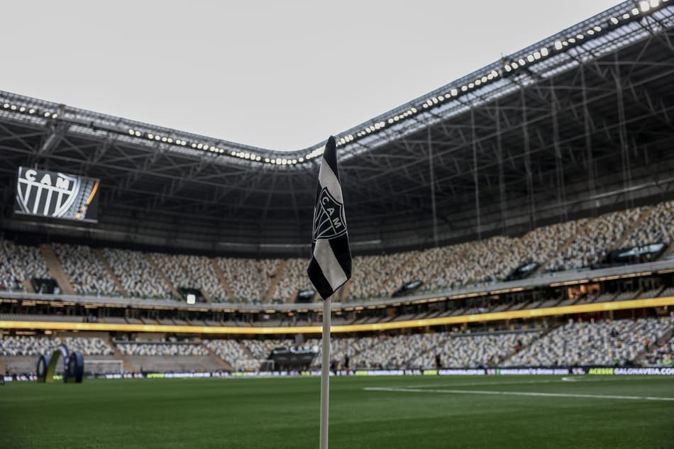 bandeirinha arena mrv (Foto: Daniela Veiga / Atlético)