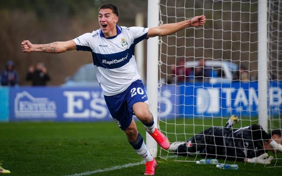 Cayetano Bolzán, atacente da Gimnasia de La Plata