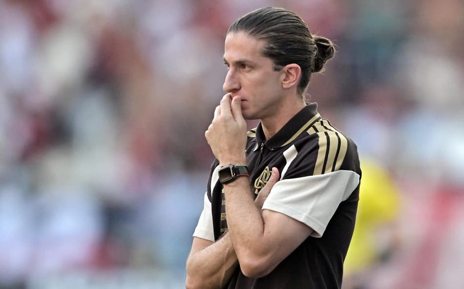 Filipe Luís, treinador do Flamengo, em jogo contra o Botafogo (Foto: André Fabiano/Código 19/Gazeta Press)