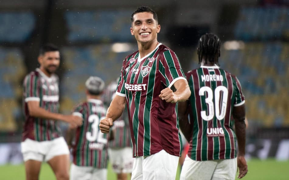 Kevin Serna comemora seu gol pelo Fluminense contra o Maricá (Foto: Delmiro Santos Junios/Mochila Press/Gazeta Press)
