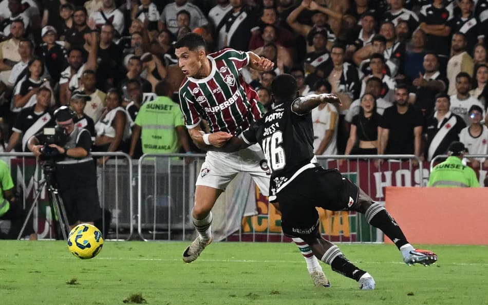 Kevin Serna em campo no duelo entre Fluminense e Vasco na Copa do Brasil de 2025 (Foto: Alexandre Brum/Agencia Enquadrar/Gazeta Press)