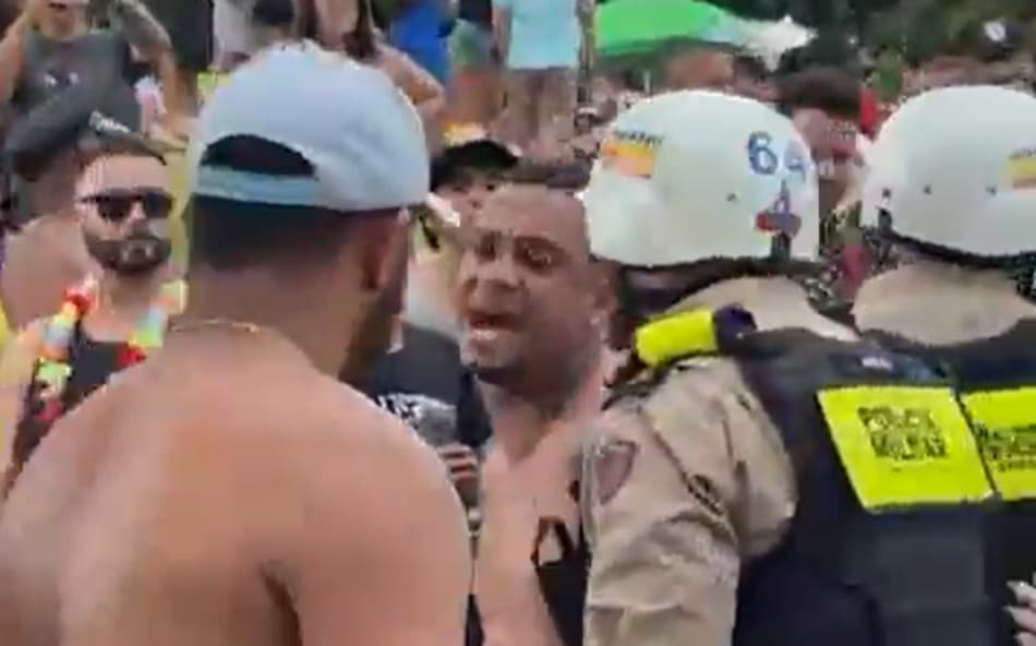 Bryan, ex-Cruzeiro, sendo preso no carnaval (Foto: Reprodução)