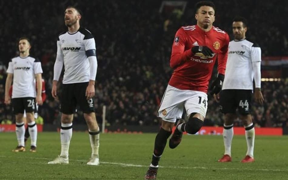 Corinthians avança por Jesse Lingard, ex-Manchester United