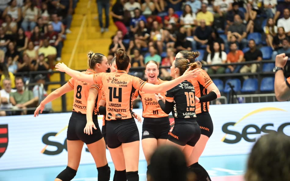 Osasco vence Sesc RJ Flamengo e é finalista da Copa Brasil de vôlei (Foto: Divulgação/ CBV)