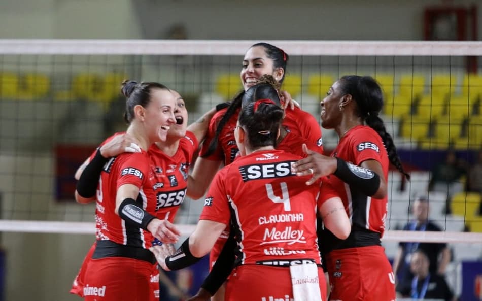 Sesi Bauru está nas semifinais do Sul-Americano de vôlei (Foto: Betto Dolorier/ FPV)
