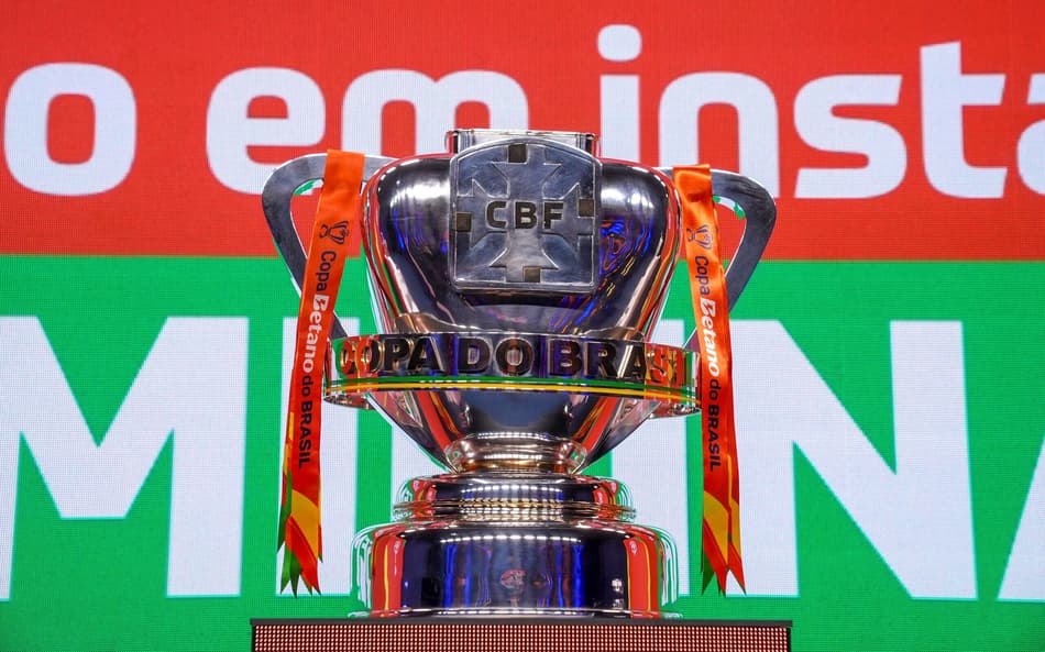 Taça da Copa do Brasil (Foto: Nelson Terme/CBF)