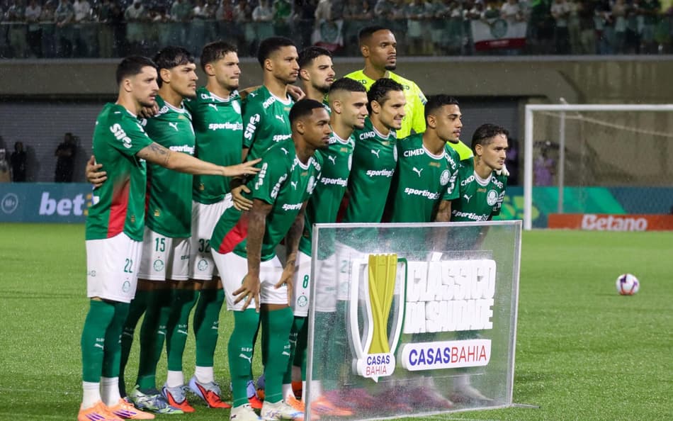 Time do Palmeiras antes do duelo com o Santos (Foto: Theo Daolio/MOCHILA PRESS/GazetaPress)