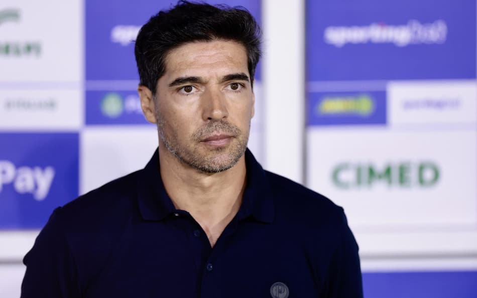 Abel Ferreira comanda o Palmeiras contra o Fluminense (Foto: Marcello Zambrana/Agif/Gazeta Press)