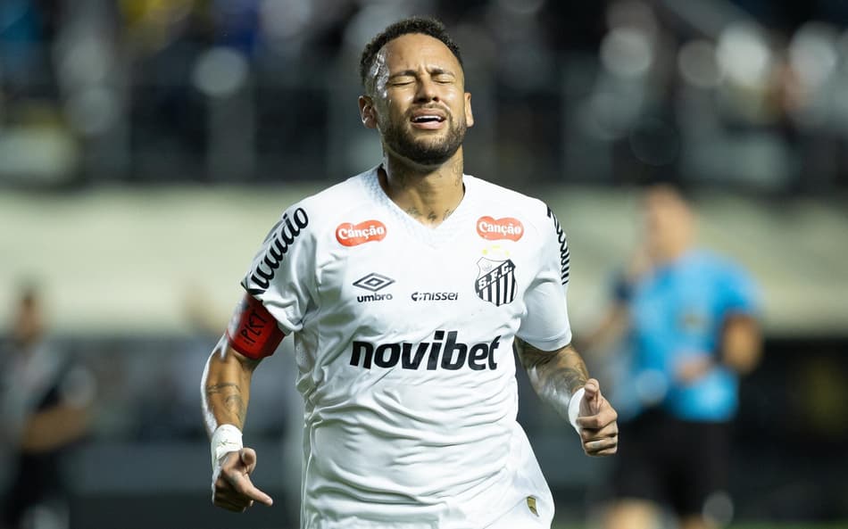 Neymar em Santos x Vasco (Foto: LEO BARRILARI/Gazeta Press)