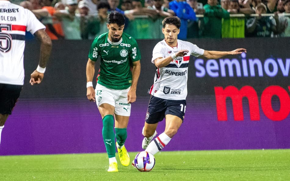 Flaco López na partida entre Palmeiras e São Paulo - Paulistão