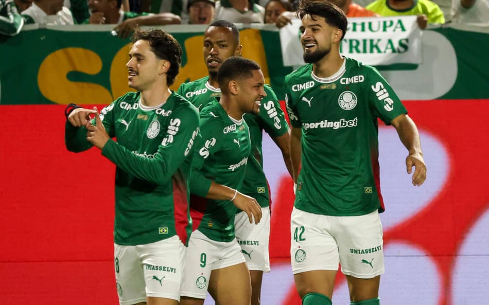 Maurício comemora gol em Palmeiras x São Paulo (Foto: Leco Viana/TheNews2)