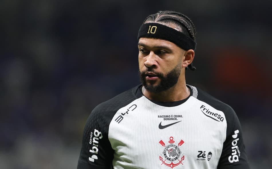 Memphis Depay não marcou em 2026 (Foto: Gilson Lobo/Agif/Gazeta Press)