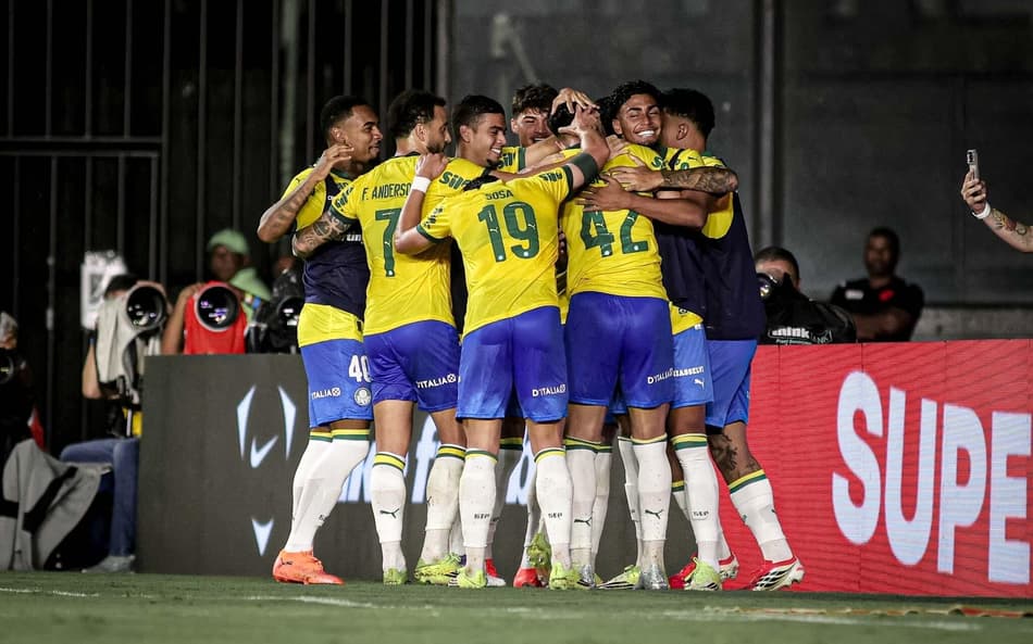 Time do Palmeiras comemora gol contra o Vasco (Thiego Mattos/Pera Photo Press)