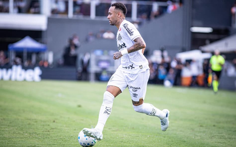 Neymar durante partida entre Santos e Corinthians, na Vila Belmiro. (Foto: Marcus Viniccius/MyPhoto Press/Gazeta Press)
