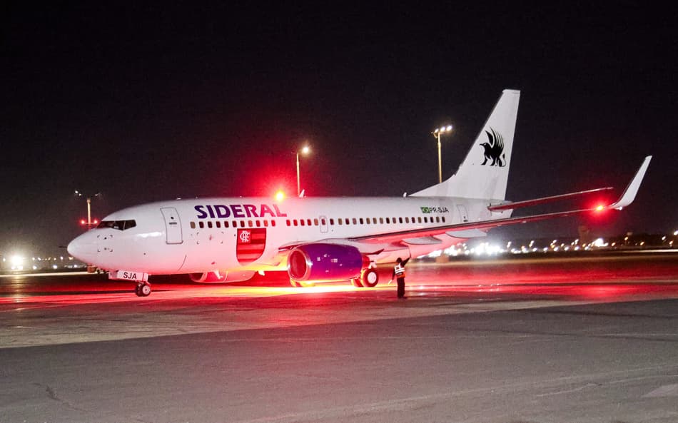 Avião com escudo do Flamengo (Foto: Divulgação/Flamengo)