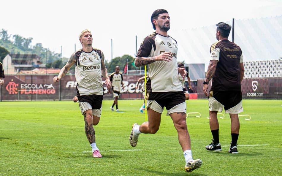 Arrascaeta durante treino do Flamengo (Foto: Divulgação/Flamengo)