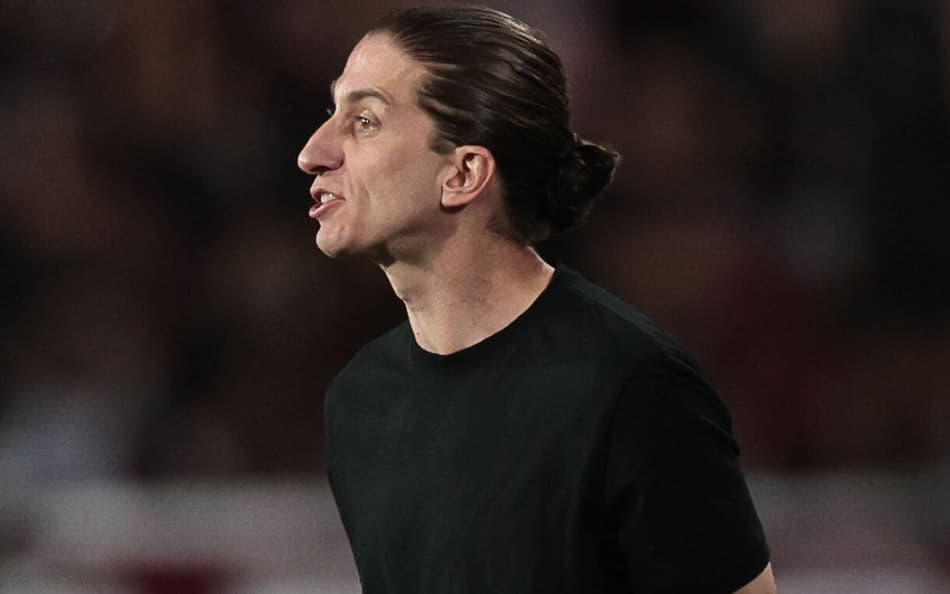 Filipe Luís durante jogo contra o Lanús (Foto: Divulgação/Flamengo)