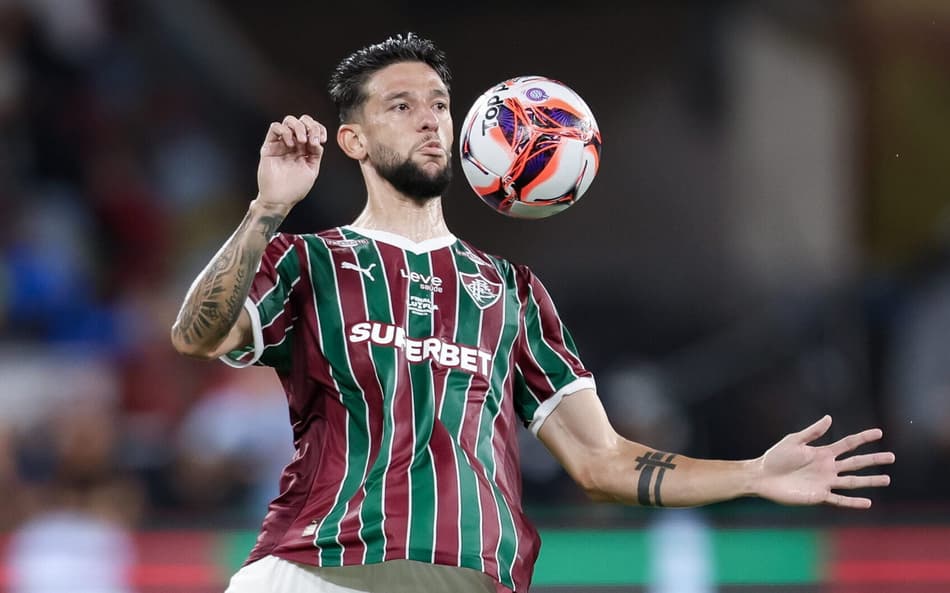Jemmes em ação em Fluminense x Flamengo (Foto: Marcelo Gonçalves/ Fluminense FC)