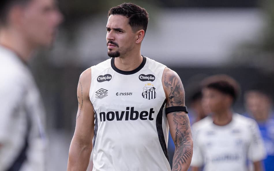 Lucas Veríssimo retorna ao Santos depois de cinco temporadas. (Foto: Raul Baretta/ Santos FC)