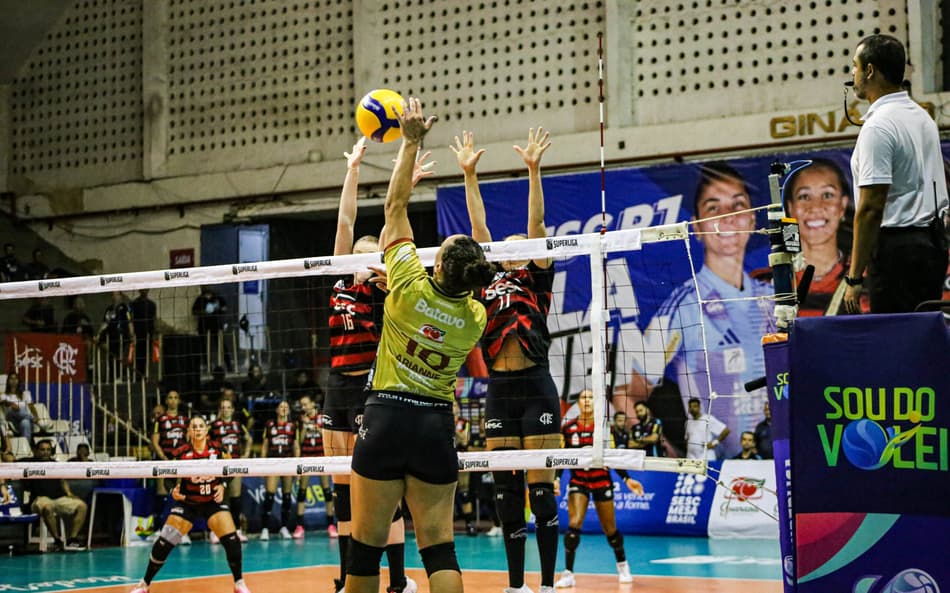 Sesc RJ Flamengo e Mackenzie se enfrentaram no returno da Superliga Feminina (Foto: Julliana Nascimento/ CRF)