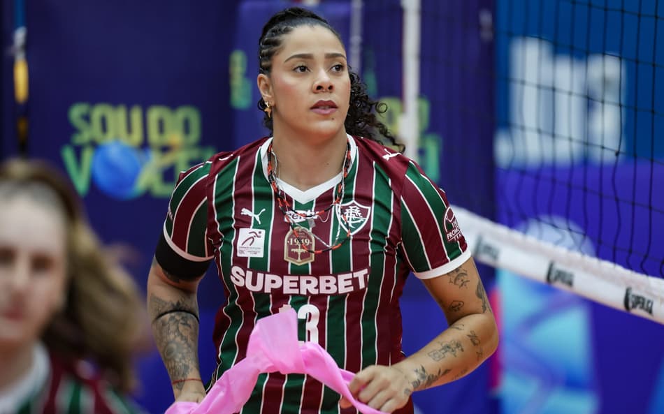 Ariane em ação pelo Fluminense na Superliga Feminina (Foto: Marcelo Gonçalves/FFC)