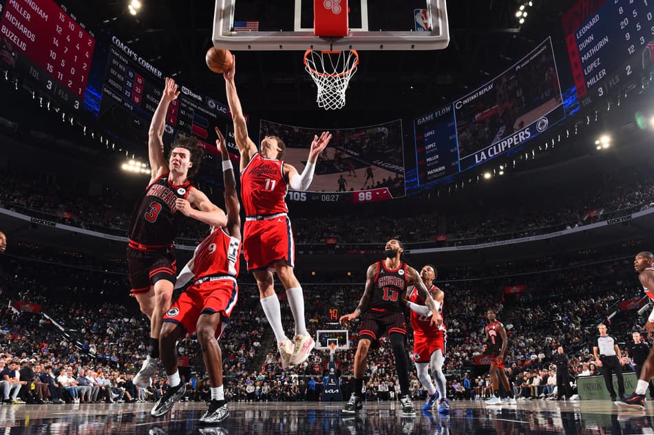 Chicago Bulls x Los Angeles Clippers pela NBA 2025/2026 (Foto: Juan Ocampo/NBA Entertainment/Getty Images)