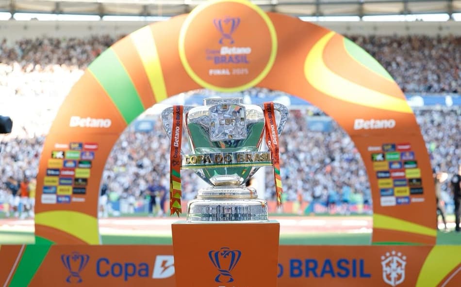 Troféu da Copa do Brasil (Foto: Rafael Ribeiro/CBF)