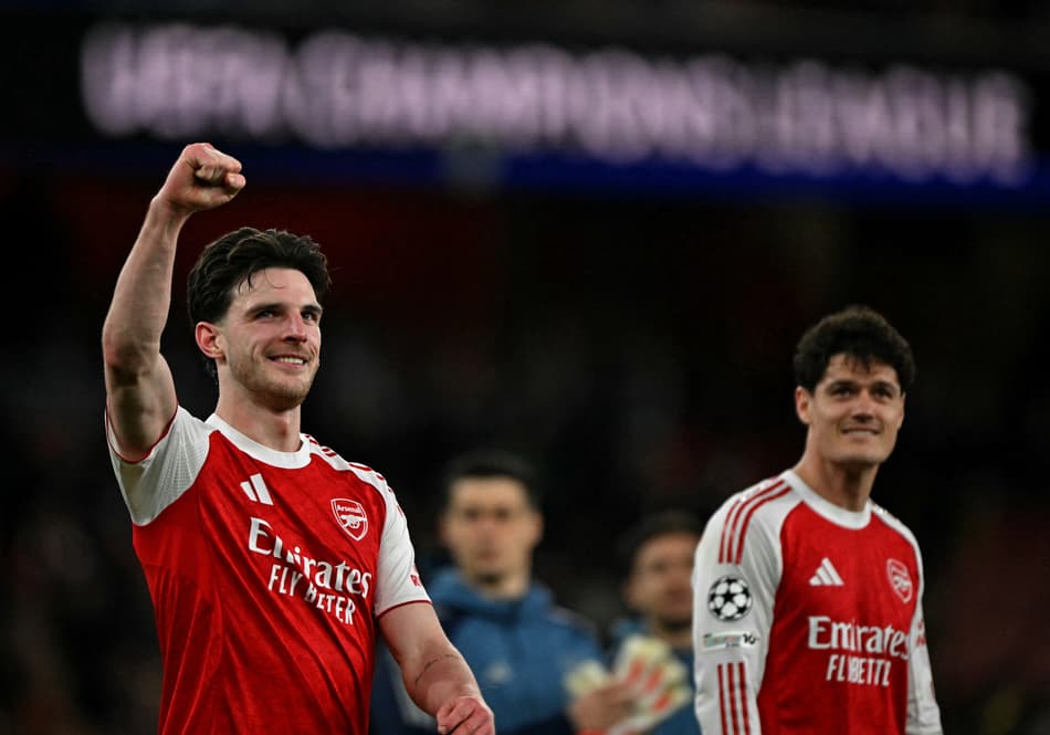Declan Rice comemora classificação do Arsenal sobre o Leverkusen na Champions League