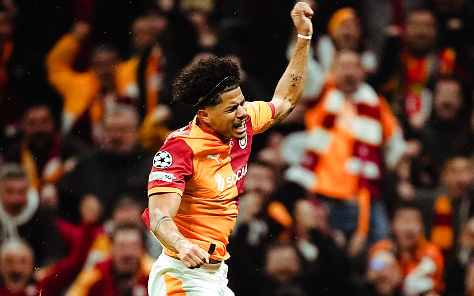 Gabriel Sara em ação pelo Galatasaray (Foto: Reprodução/Galatasaray)