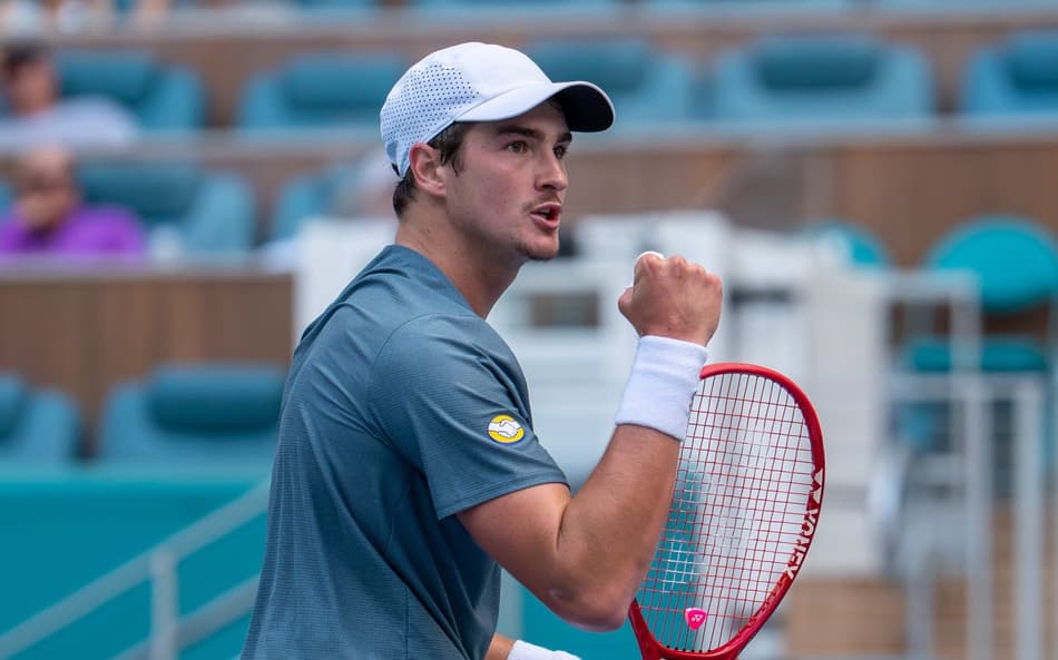 João Fonseca na vitória na estreia no Masters 1000 de Miami (Divulgação)