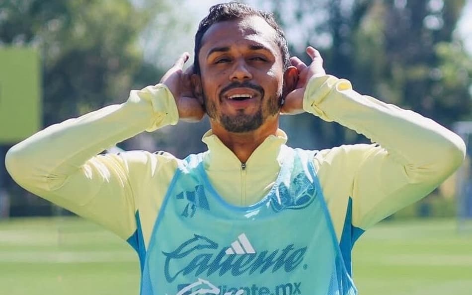 Lima em treino pelo América do México (Foto: Reprodução Instagram)