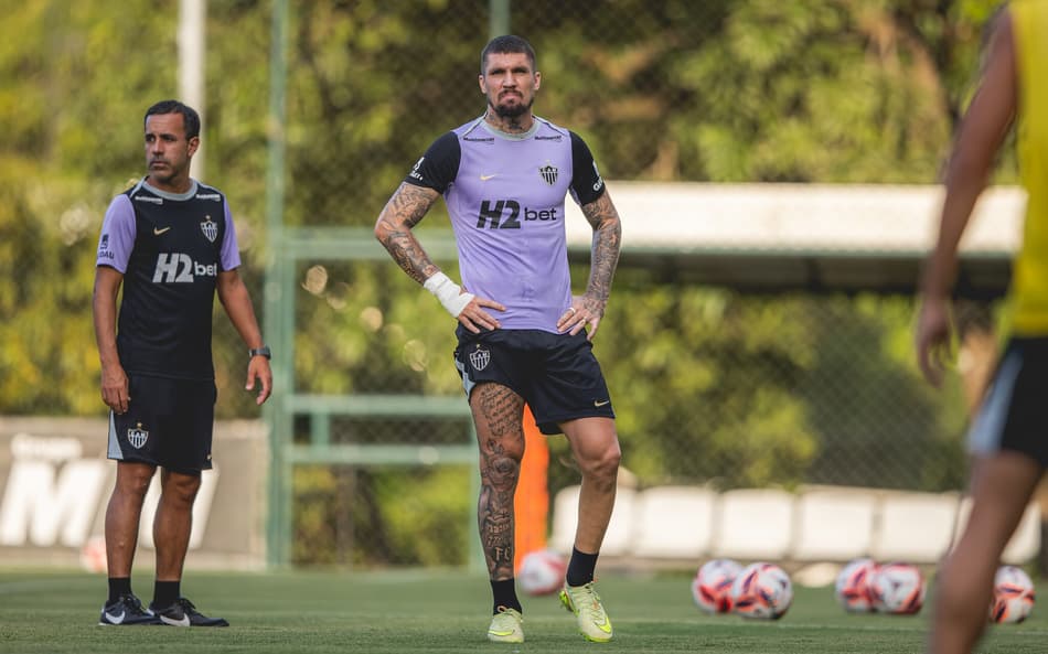 Lyanco retorna aos treinamentos (Foto: Pedro Souza / Atlético)