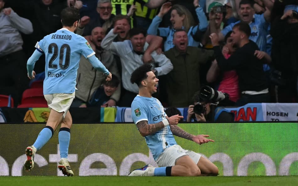 O'Reilly comemora gol do Manchester City sobre o Arsenal na final da Copa da Liga Inglesa