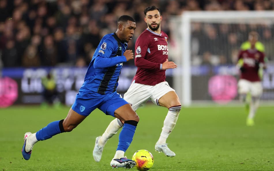 Rayan em ação em Bournemouth x Sunderland